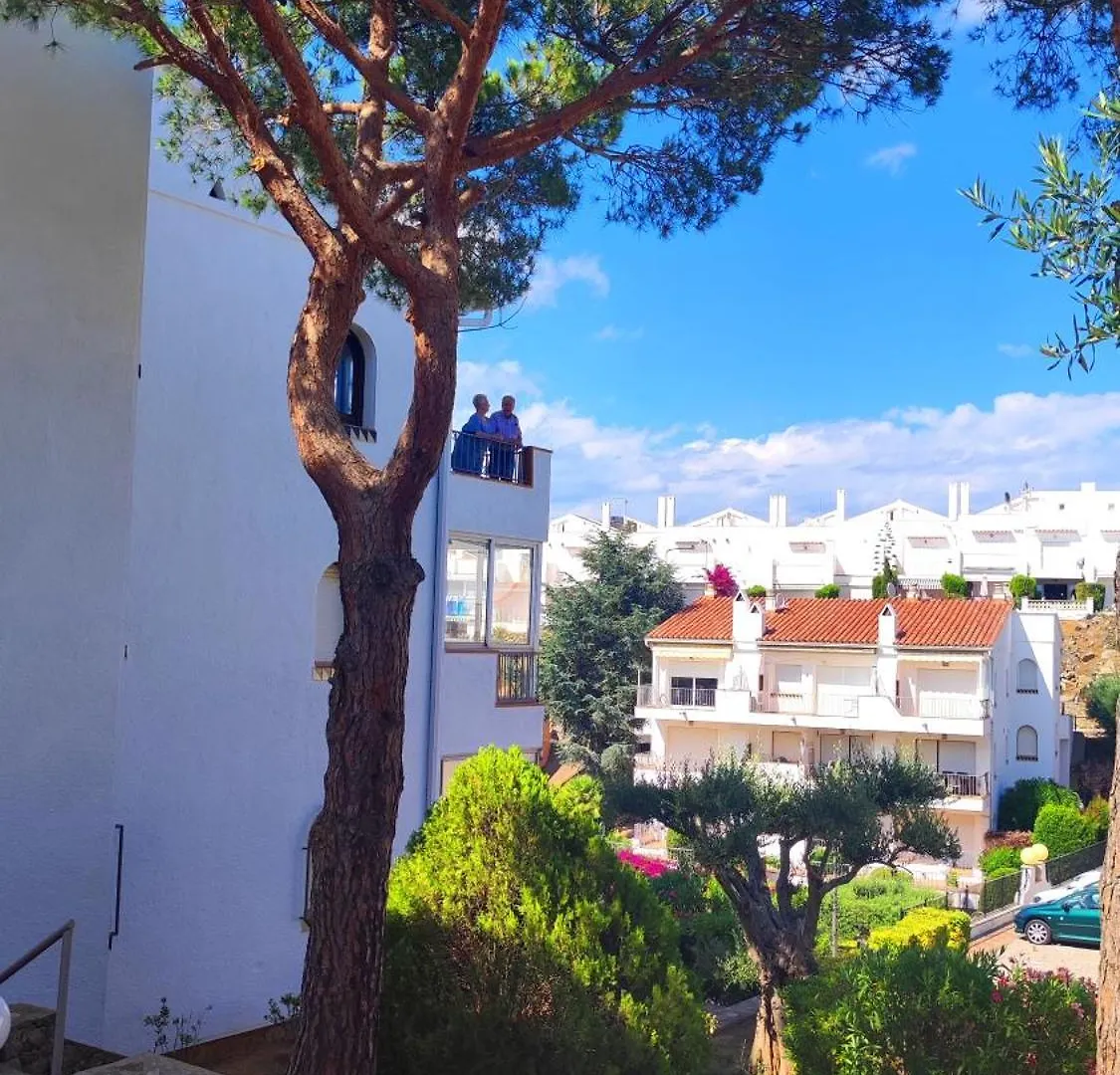 רוזס Jardins 3 Als Peus Del Parc Natural Cap De Creus